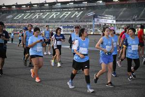 BIB: 1516, 2804, 50257
                            <button type="button" onclick="openModal(10465125)" class="btn btn-primary btn-sm float-right btn-popup" data-toggle="modal" data-target=".modal-high-quality">
                        <i class="fas fa-shopping-cart"></i> Add to Cart
                    </button>
                                            <button type="button" onclick="isThisMe(10465125, true)" class="btn btn-success btn-sm float-right btn-popup btn-isme hidden" data-toggle="tooltip" data-placement="bottom" title="นี่คือรูปของคุณใช่ไหม คลิกที่นี่เพื่อเอาเข้าอัลบั้ม">
                        <i class="fas fa-plus"></i> Add to album
                    </button>
                    <button type="button" onclick="isThisMe(10465125, false)" class="btn btn-warning btn-sm float-right btn-popup btn-isnotme hidden">
                        <i class="fas fa-ban"></i> Remove from album
                    </button>